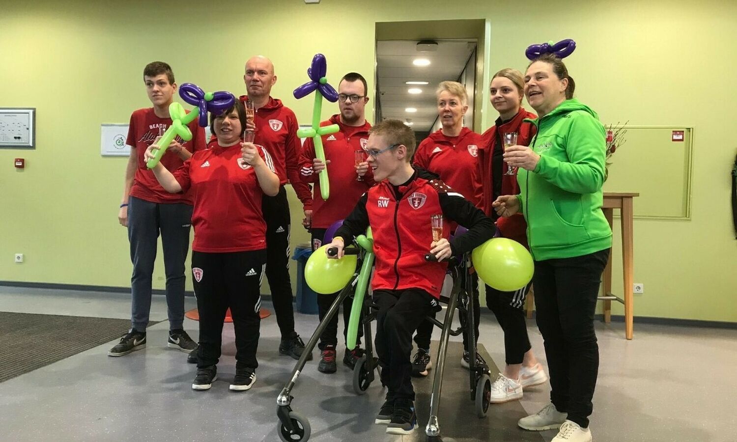 Thumbnail image 6483441 1