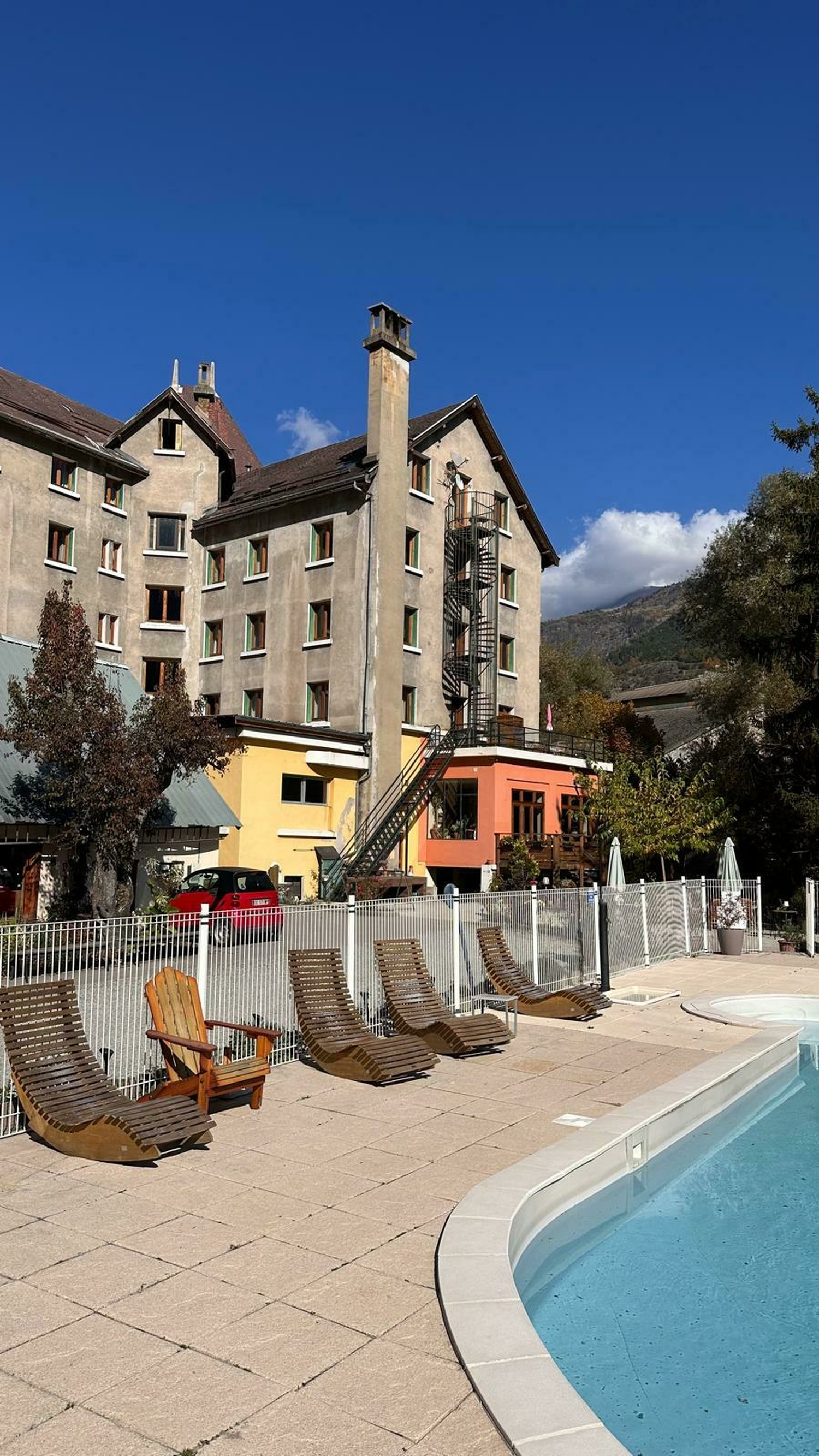 Whats App Image 2025 10 18 at 11 50 22 2